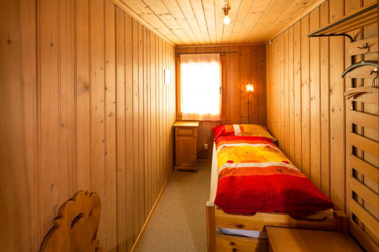 Hôtel Gasthaus Alpenrose Juf Extérieur photo